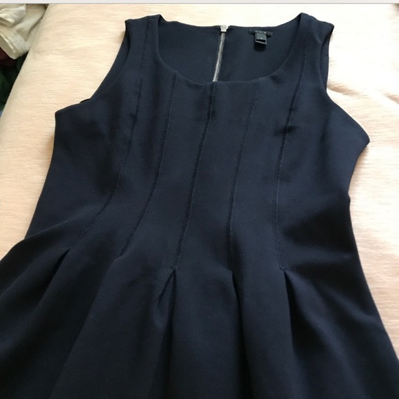 J. Crew Pleated tailored Flare Dress 00 - Picture 3 of 4